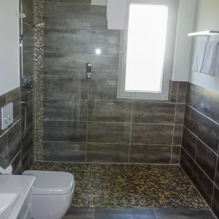 Traumwohnung Im Dreilaendereck * Hertingen